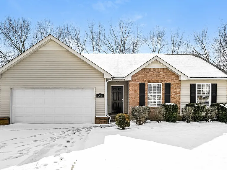 2911 Boyle Ct — Photo 1