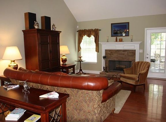 4th image of 488 Miller Dr