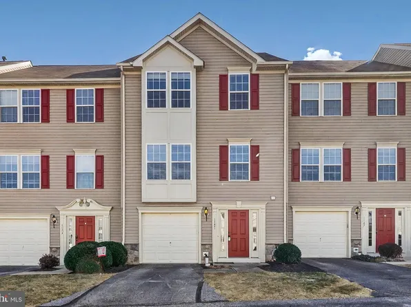 1151 Lady Bug Ln #36, York, PA 17402