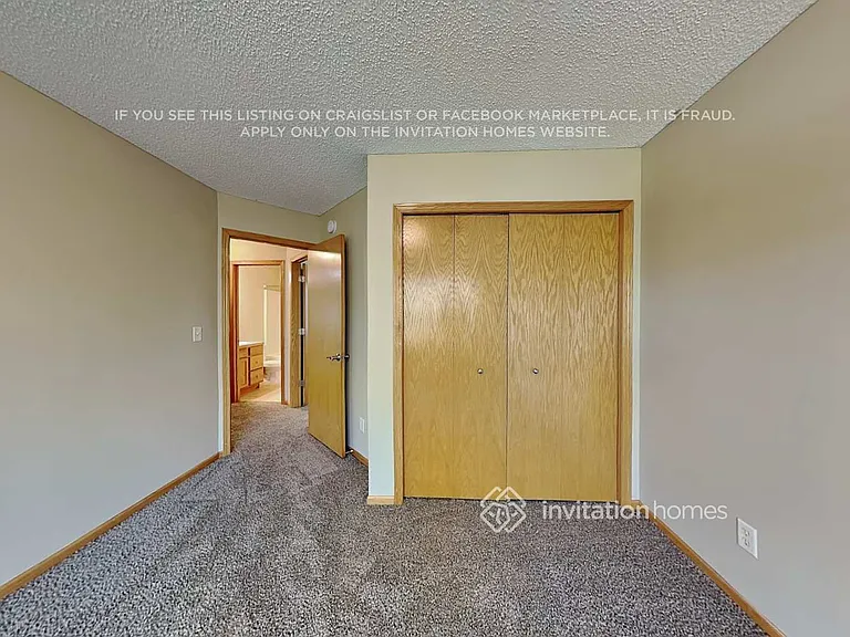 828 Bridle Creek Dr — Photo 15