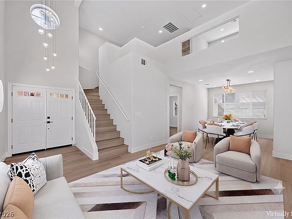 2nd image of 136 Villaggio St