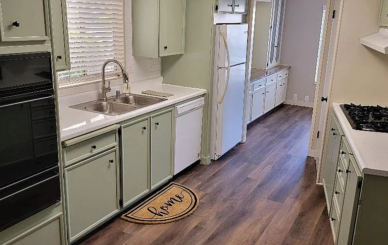 18 Gitana Ave — Photo 1