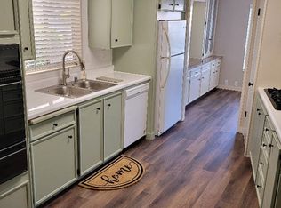 18 Gitana Ave, Camarillo, CA 93012