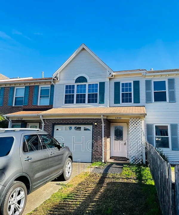 1330 Rica Ct