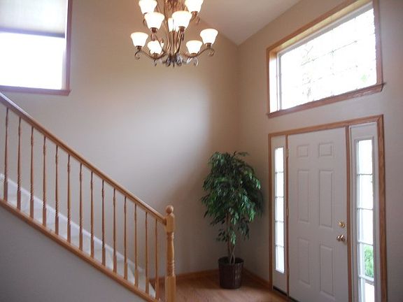 3rd image of 16823 S Ottawa Dr