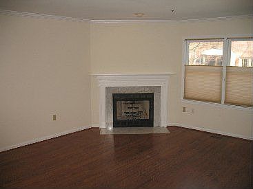 1st image of 622 N Tazewell St Unit A
