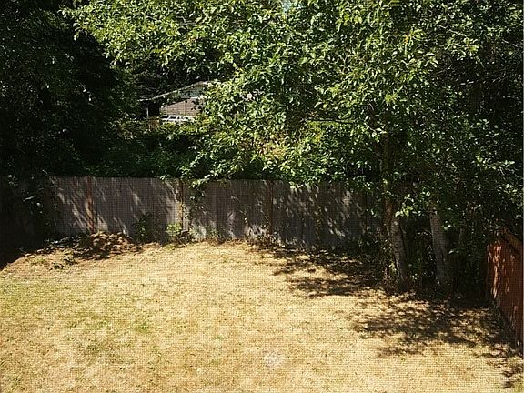 2nd image of 923 78th Court E