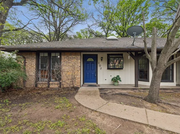 107 Camelot Dr, Weatherford, TX 76086
