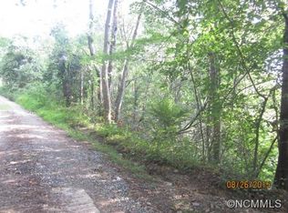 114 Wilrecar Dr, Black Mountain, NC 28711