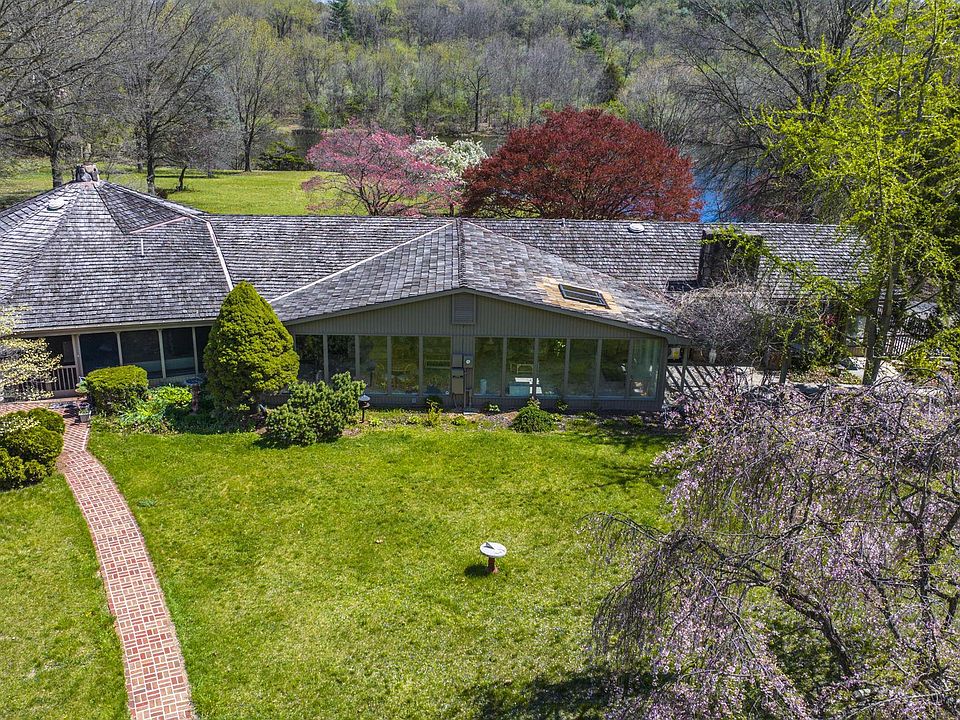 1580 Eagle School Rd, Martinsburg, WV 25404 Zillow