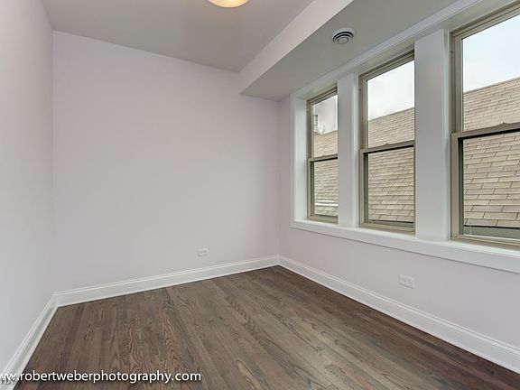 2329W.Barry-07