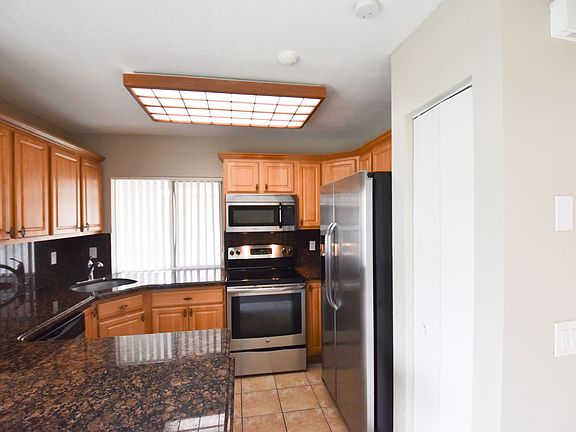 5th image of 1282 Seagrape Cir