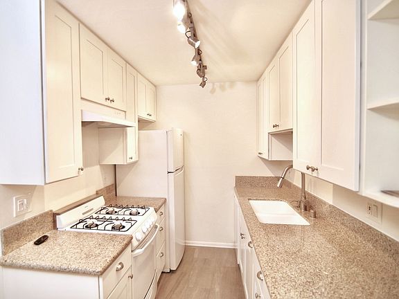 2nd image of 2311 4th St APT 119