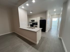 5 N 2nd St