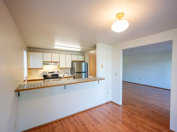 645 W Nickerson St, Seattle, WA