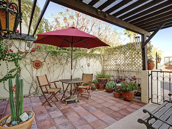 3rd image of 5127 N Avenida Primera