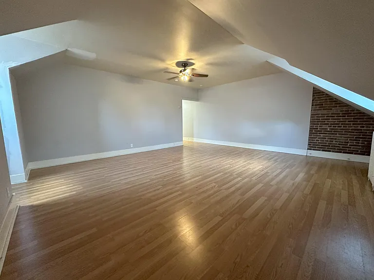 644 Madison Ave — Photo 8