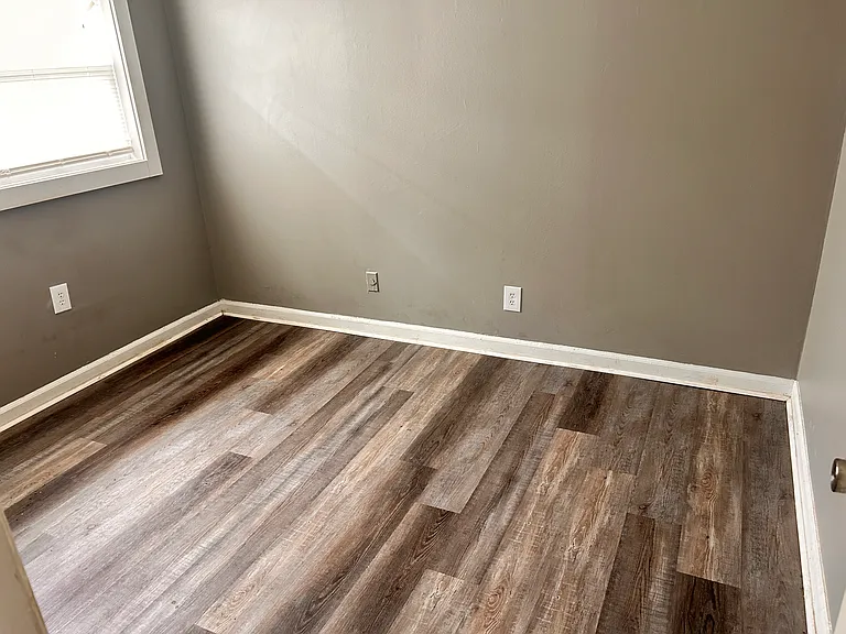 3105 Seymour Dr — Photo 6