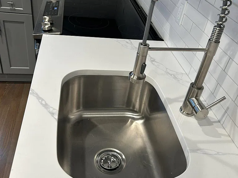 12 Lincoln St #4 — Photo 8