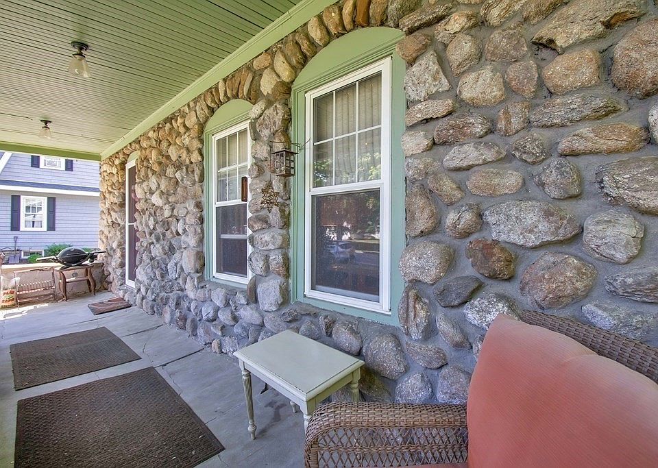 319 Shrewsbury St, Holden, MA 01520 Zillow