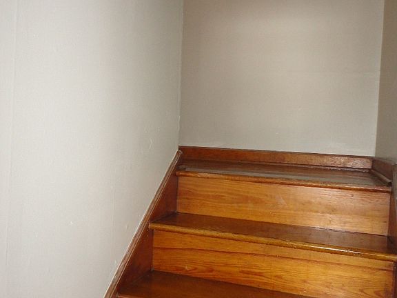 5th image of 1567 W 7th Ave