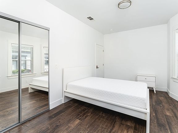 5th image of 2657 Magnolia Ave #2657