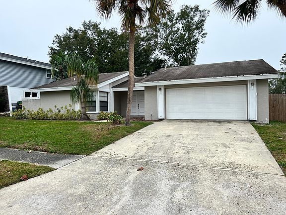 2nd image of 3926 Blooming Hill Ln