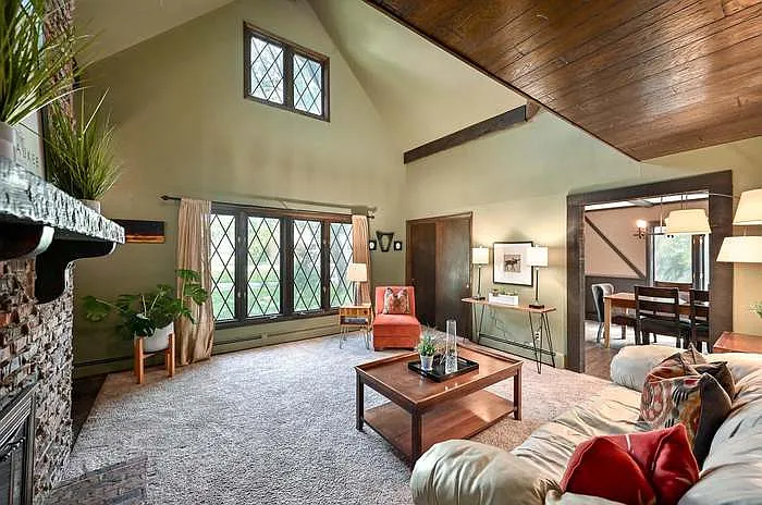 8765 N Fielding Rd — Photo 5