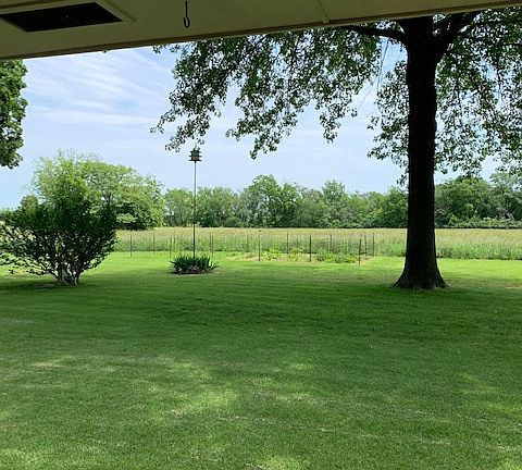 2nd image of 2706 Mockingbird Dr