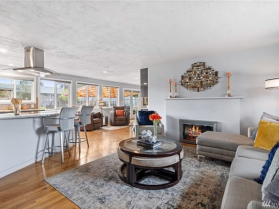 2nd image of 12615 SE 73rd Pl