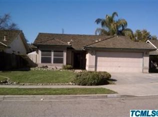 1039 N Parkwood Ct, Visalia, CA 93291