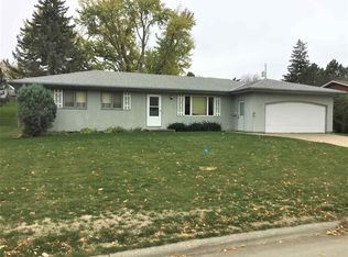 1701 Bel Air Rd, Norfolk, NE 68701