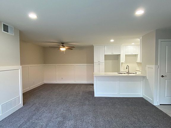 5th image of 2521 W Sunflower Ave Unit K8