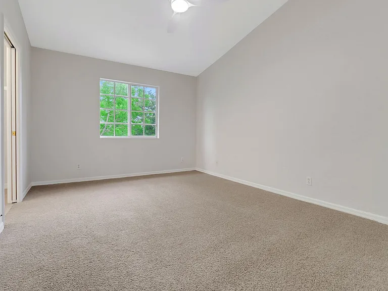 8189 Pacific Beach Dr — Photo 16