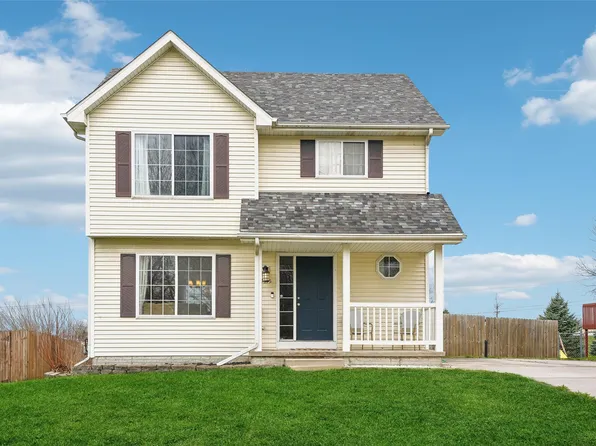 1515 S 3rd St, Indianola, IA 50125