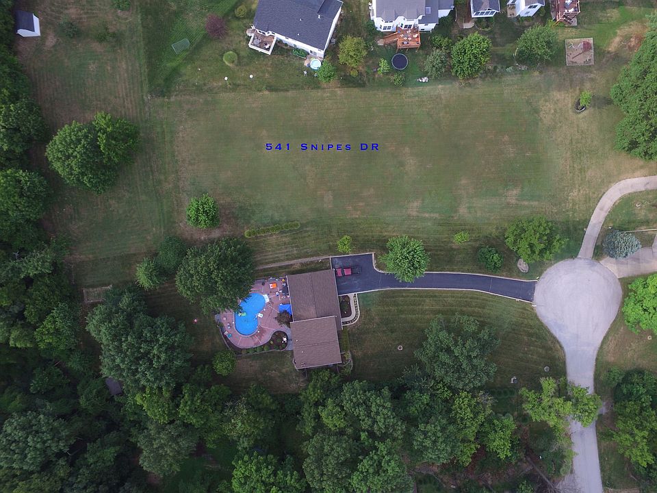 1st image of 541 Snipes Dr