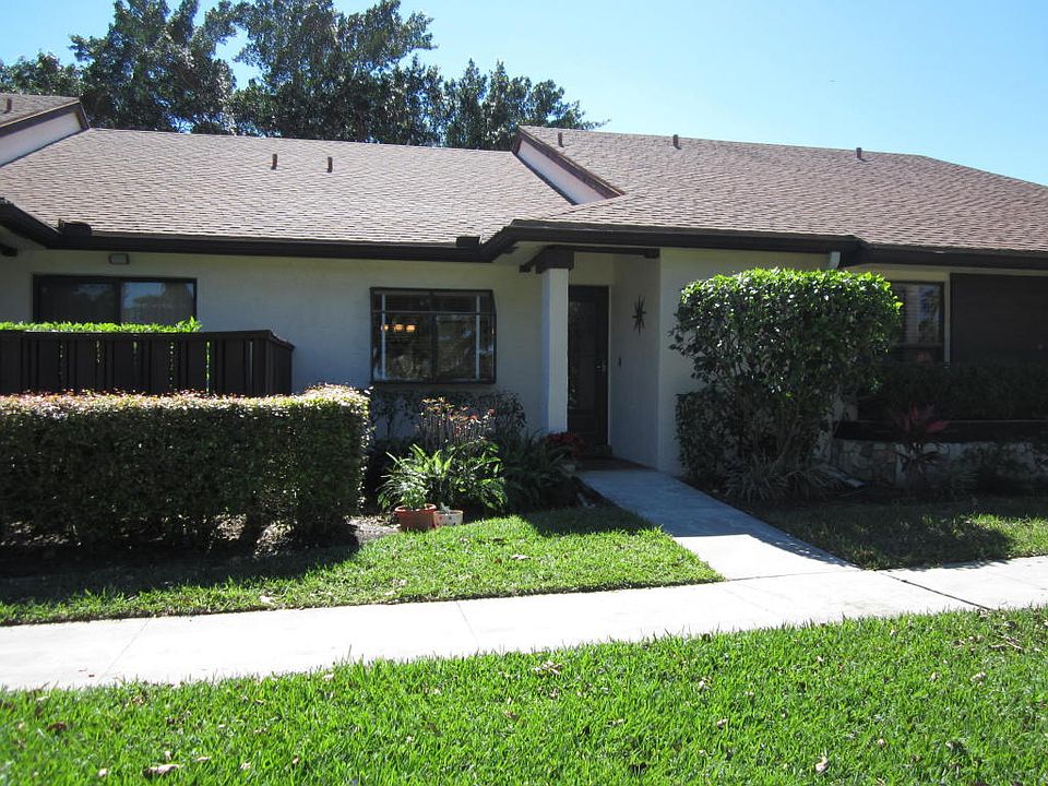Home For Sale In Boca Glades