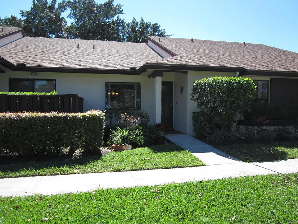 Home For Sale In Boca Glades