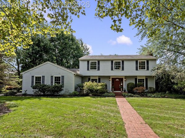 1027 Springfield Dr
