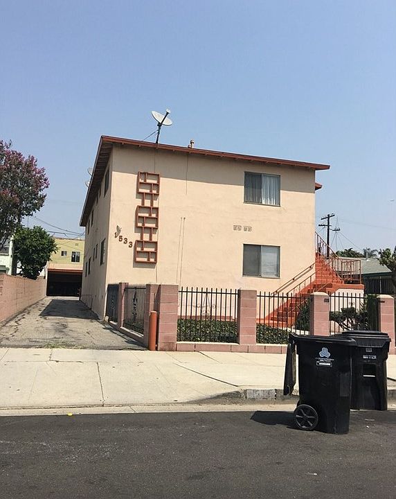 1st image of 1533 W 80th St