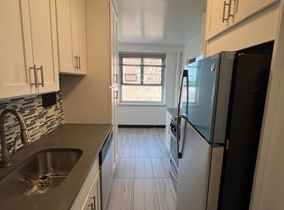 188-02 64th Ave #13A, Fresh Meadows, NY 11365