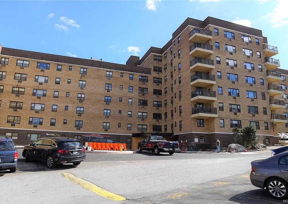 1st image of 505 Central Ave APT 208