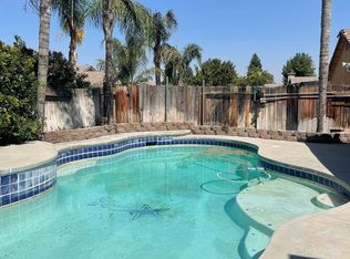 6409 Easter Lily Ct, Bakersfield, CA 93313