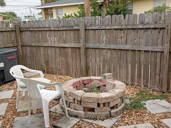 5th image of 521 University Blvd #1A