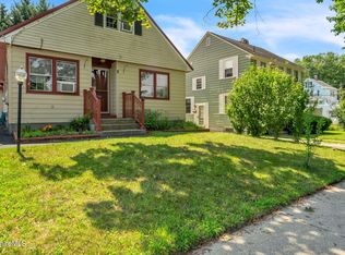 8 Marian Ave, Pittsfield, MA 01201