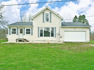 6979 Thompson Clark Rd, Bristolville, OH 44402