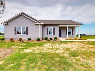 105 Berkeley Pl, Pikeville, NC 27863