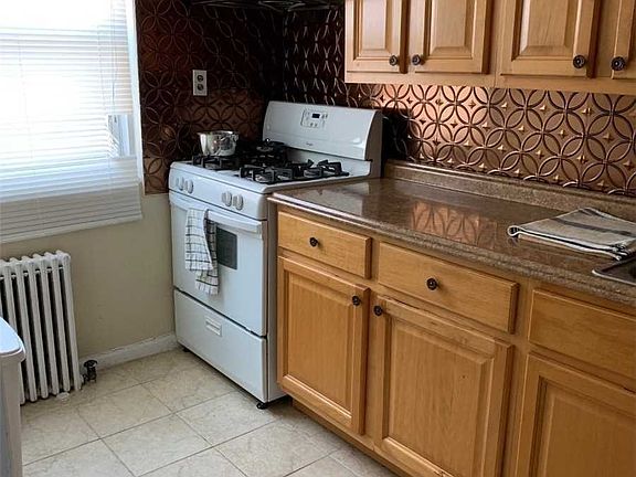 3rd image of 245-32A 76th Ave Unit 1
