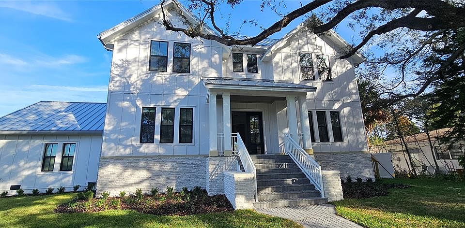 1st image of 515 Bosphorous Ave
