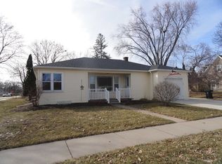 347 E Frances St, Appleton, WI 54911